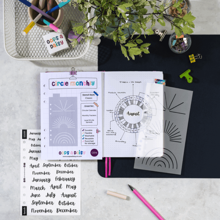 C014 - Circle Month Flat Lay